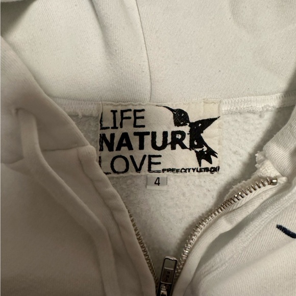 Free City Sweatshirt - Picture 2 of 3